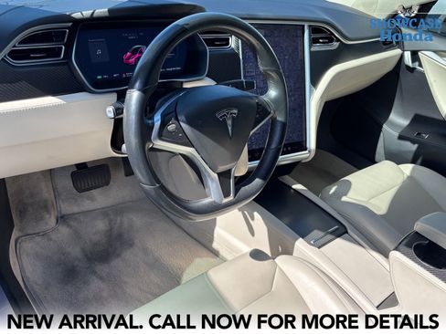Used 2018 Tesla Model S AWD image 8