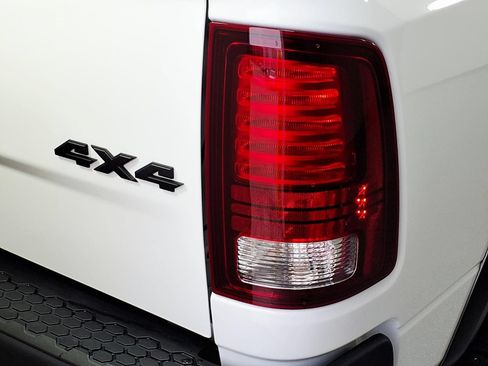 Used 2024 RAM 1500 Classic SLT AWD/4WD image 6