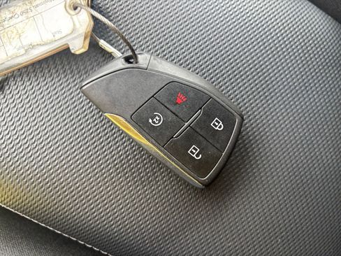 Used 2025 Chevrolet Equinox LT FWD image 25