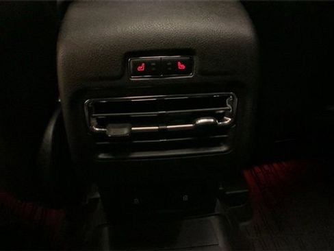 Used 2025 Lincoln Corsair Reserve w/ Equipment Group 202A image 25