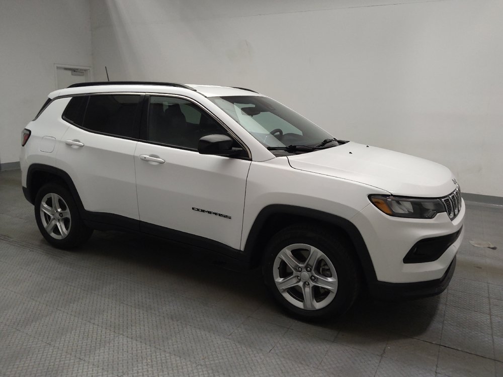 Used 2023 Jeep Compass Latitude AWD/4WD image 11