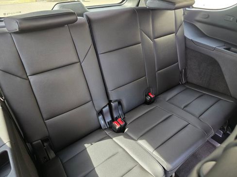 New 2026 Cadillac Escalade 4WD image 21