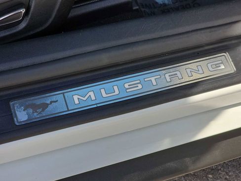 Used 2019 Ford Mustang Premium image 11