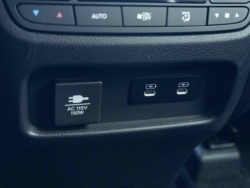 Used 2026 Honda Pilot Black Edition image 43