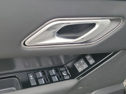 New 2026 Land Rover Range Rover Velar S AWD/4WD image 24