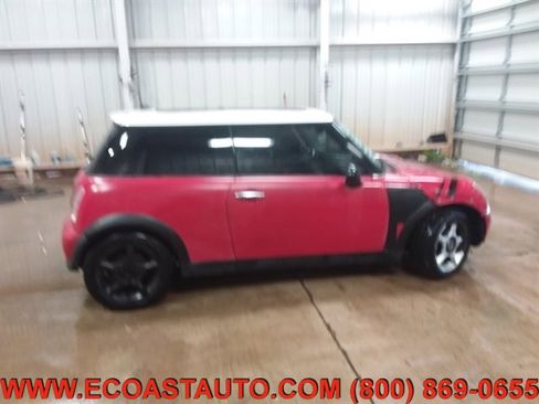 Used 2006 MINI Cooper Hardtop image 3