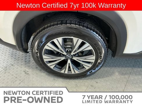 Used 2023 Nissan Rogue SV AWD/4WD image 43