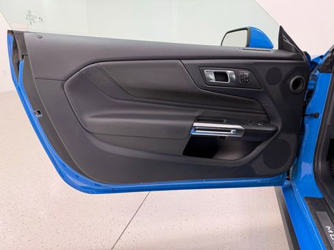 Used 2024 Ford Mustang GT Premium image 15