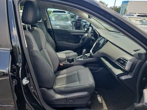 Used 2024 Subaru Outback Onyx Edition XT AWD/4WD image 8