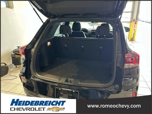 Certified 2023 Chevrolet TrailBlazer RS w/ Convenience Package image 15