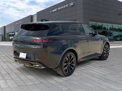 New 2026 Land Rover Range Rover Sport Dynamic SE AWD/4WD image 5