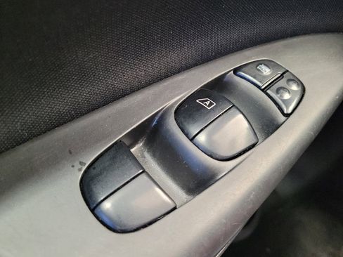Used 2019 Nissan Sentra SV FWD image 27