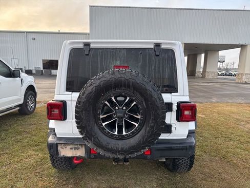 Used 2024 Jeep Wrangler Unlimited Rubicon image 4