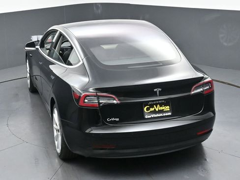 Used 2018 Tesla Model 3 Mid Range image 38