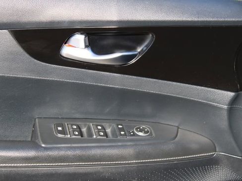 Used 2019 Kia Forte S w/ S Premium Package image 14