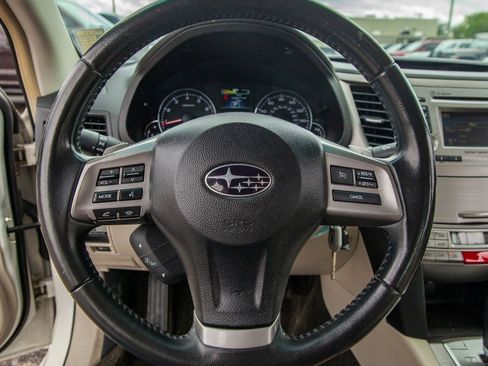 Used 2014 Subaru Legacy 3.6R Limited image 16