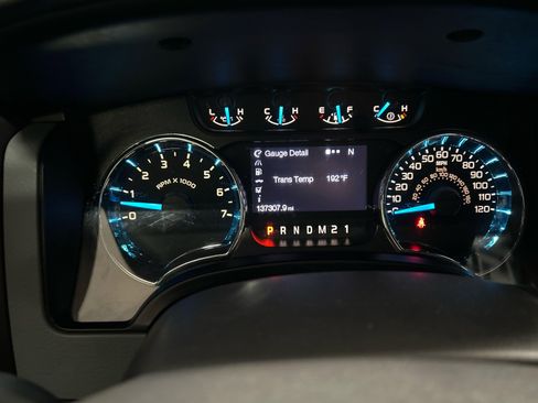 Used 2013 Ford F150 XLT w/ Luxury Equipment Group image 18