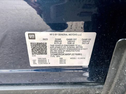 Used 2023 Chevrolet Traverse LT image 33