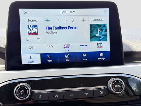 Used 2020 Ford Escape SEL FWD image 30
