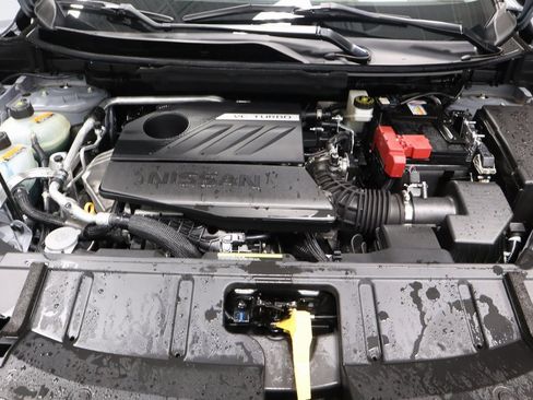 Certified 2023 Nissan Rogue Platinum w/ Platinum Premium Package image 15