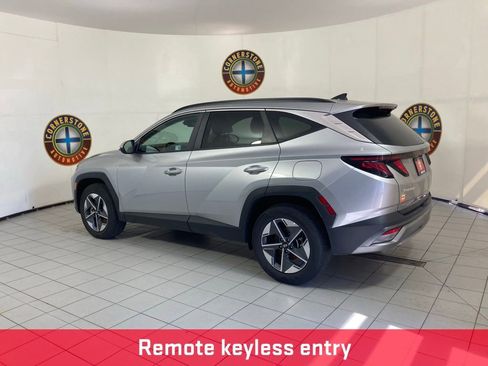 Used 2025 Hyundai Tucson SEL image 12