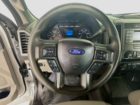 Used 2020 Ford F250 XL w/ Power Equipment Group image 13