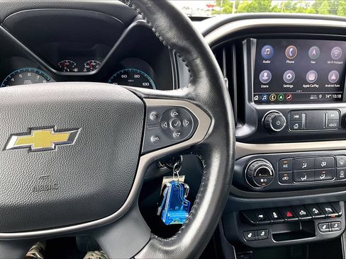 Used 2021 Chevrolet Colorado Z71 w/ Z71 Midnight Edition AWD/4WD image 14
