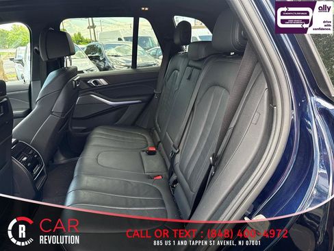 Used 2021 BMW X5 M50i w/ Premium Package AWD/4WD image 10