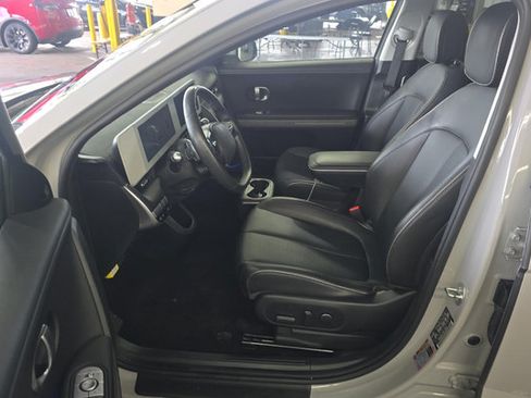 Used 2023 Hyundai Ioniq 5 SEL AWD/4WD image 5