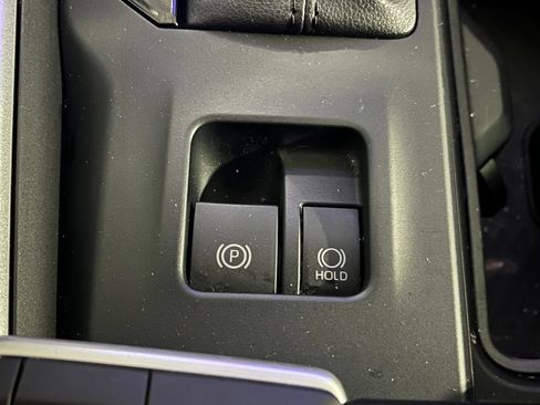 Used 2024 Toyota Grand Highlander AWD Hybrid image 26