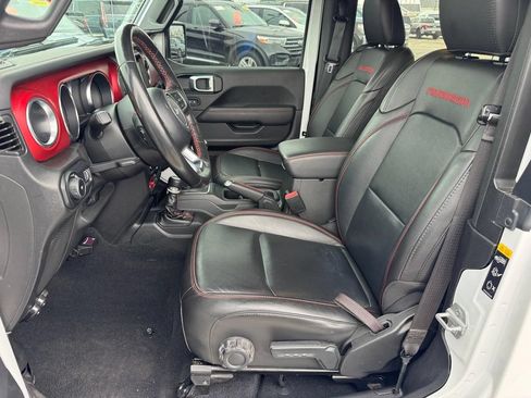 Used 2023 Jeep Wrangler Rubicon w/ Cold Weather Group AWD/4WD image 8