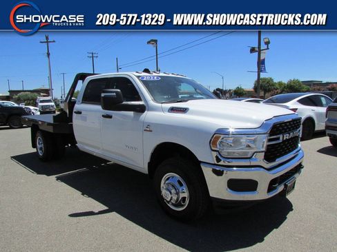 Used 2024 RAM 3500 SLT w/ Quick Order Package 2YG SLT AWD/4WD image 1