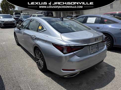 Used 2024 Lexus ES 350 w/ Premium Package FWD image 1