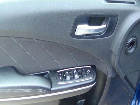 Certified 2023 Dodge Charger SXT image 15