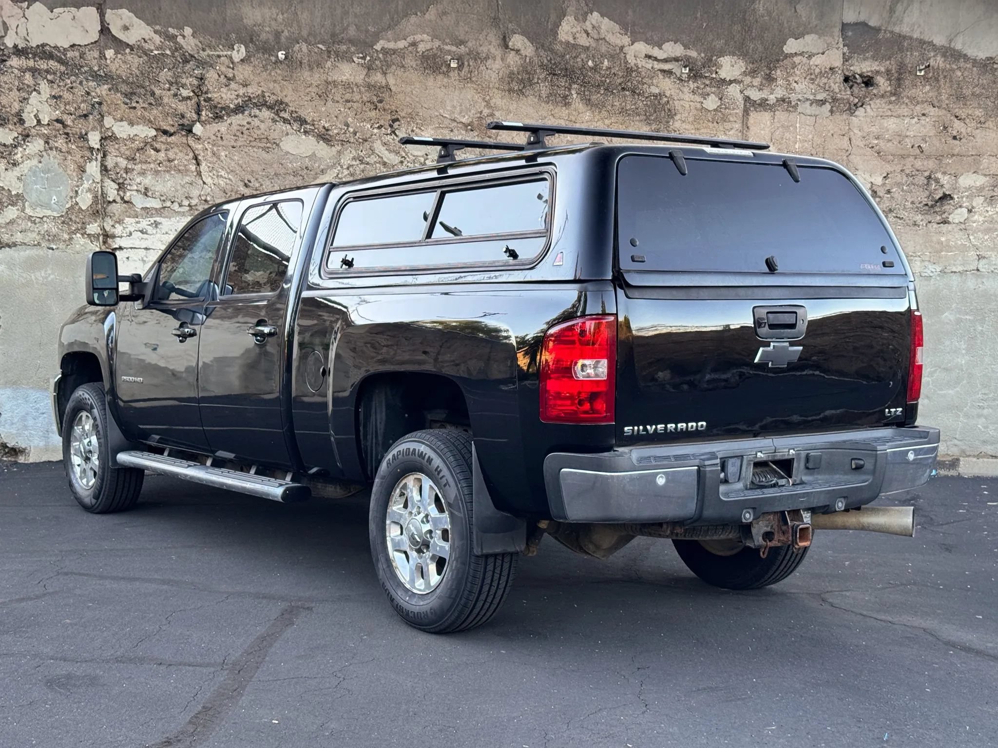 Used 2012 Chevrolet Silverado 2500 LTZ w/ LTZ Plus Package AWD/4WD image 6