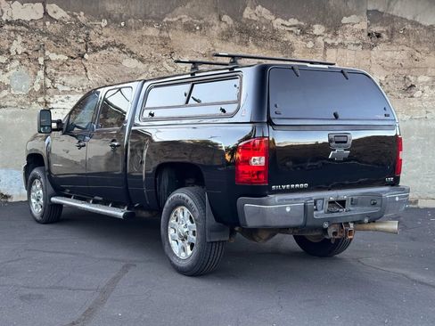 Used 2012 Chevrolet Silverado 2500 LTZ w/ LTZ Plus Package AWD/4WD image 6