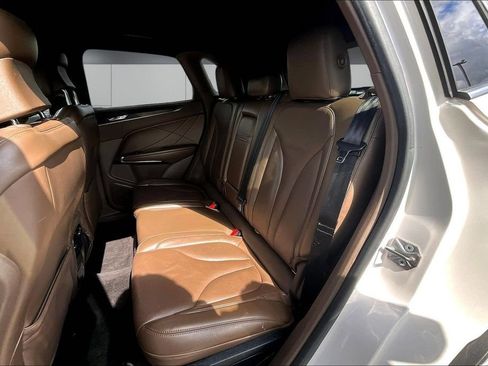 Used 2018 Lincoln MKC Reserve w/ Lincoln MKC Climate Package AWD/4WD image 21