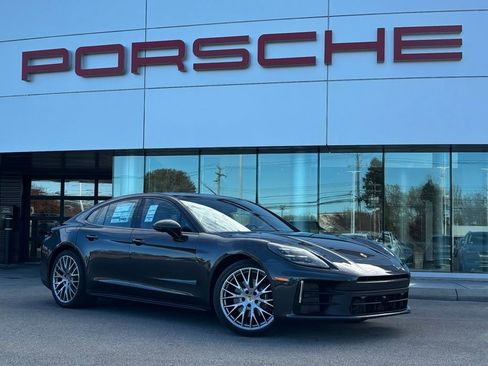 New 2026 Porsche Panamera image 17