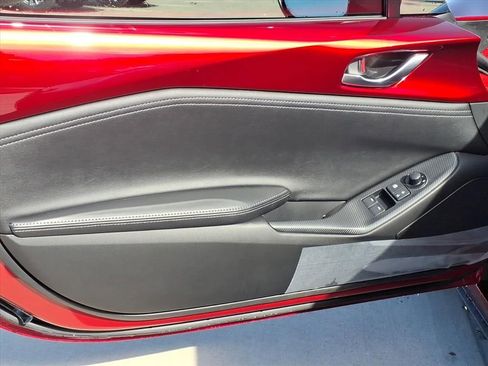 New 2025 MAZDA MX-5 Miata RF Grand Touring image 18