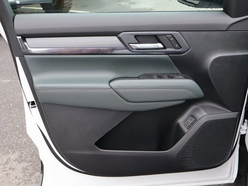 New 2026 GMC Terrain AT4 image 9