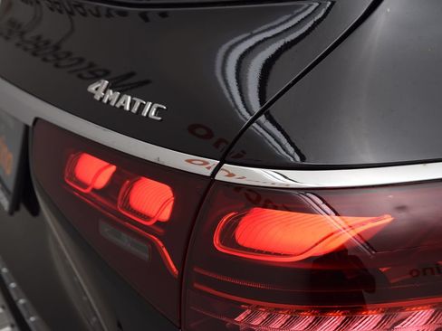 New 2026 Mercedes-Benz GLS 450 4MATIC image 14