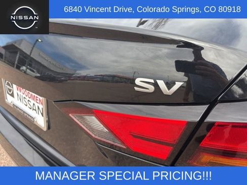 Used 2023 Nissan Altima 2.5 SV FWD image 13