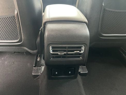 Used 2025 Lincoln Corsair Grand Touring w/ Equipment Group 301A image 15