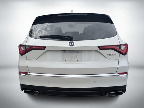 Used 2023 Acura MDX FWD w/ Technology Package image 4