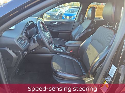 Used 2024 Ford Escape ST-Line image 13