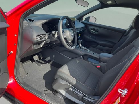 Certified 2026 Honda HR-V Sport image 11