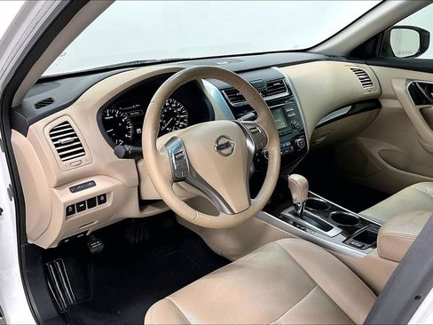 Used 2015 Nissan Altima 2.5 SL w/ Moonroof Package FWD image 15