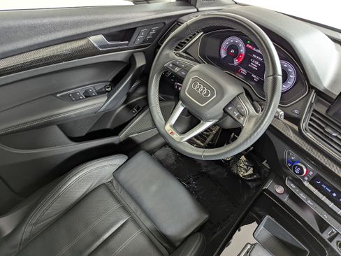 Certified 2023 Audi SQ5 Premium Plus w/ Premium Plus Package AWD/4WD image 9
