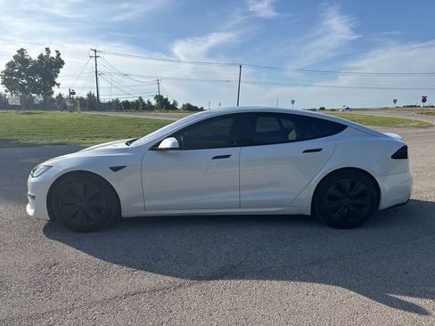 Used 2023 Tesla Model S Standard Range AWD/4WD image 4