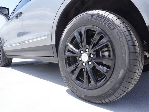 Used 2023 Cadillac XT5 Luxury FWD image 6